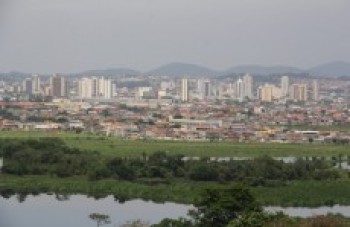 Político deixa prefeitura sem 'grandes legados'