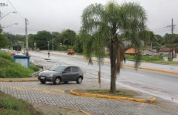 Vila Moraes necessita de rotatória