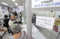 'Sumiço' de moedas prejudica cotidiano de comerciantes