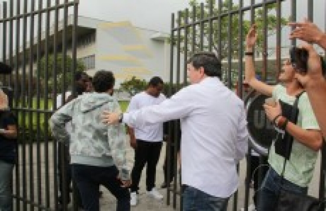 Atrasos e correria marcaram primeiro dia de Enem em Mogi