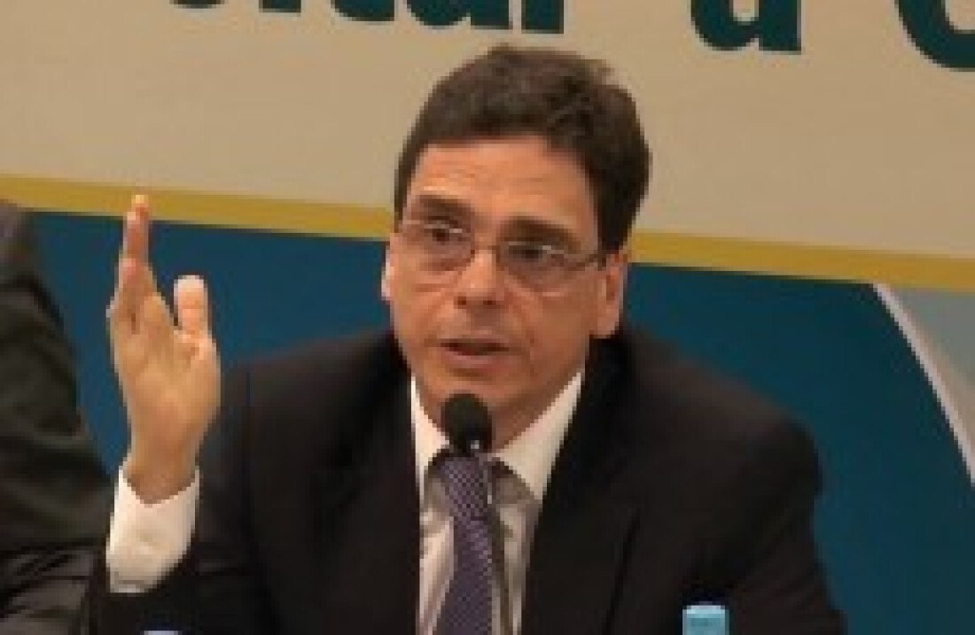 Economistas se dividem no Senado