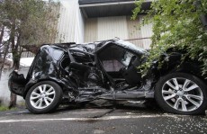 Mulher morre após acidente na SP-98