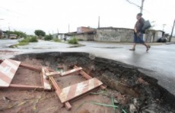 Buracos do Semae são alvos de reclamações