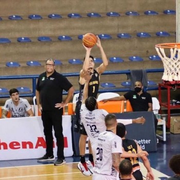 Mogi aguarda para saber adversário nos playoffs