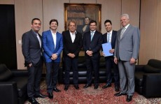 Deputados solicitam a construção de passarelas