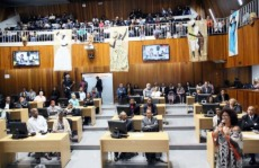 Câmara homenageia luta contra racismo