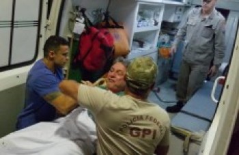 Anthony Garotinho volta para o hospital