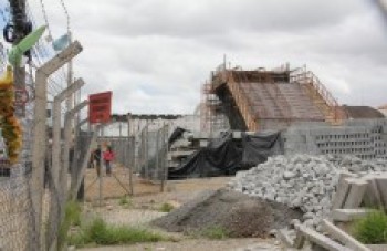 Agilidade na construção de passarela é cobrada