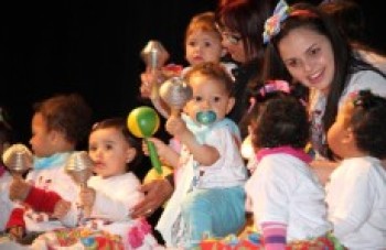 CEIM Ignês Maria de Moraes Pettená realiza evento comemorativo no Cemforpe