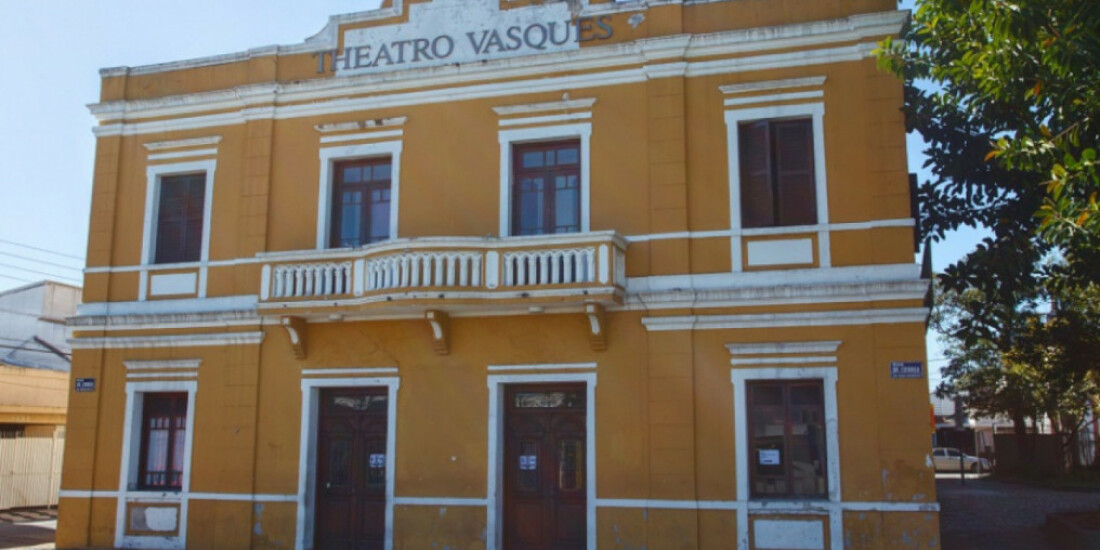 Colégio promove "Show de Talentos Gospel"