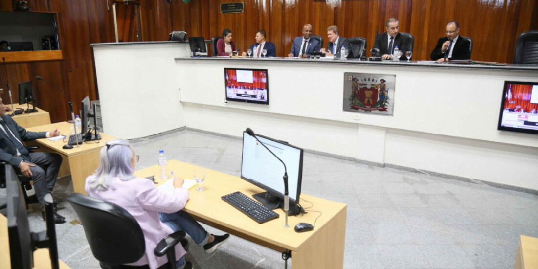 Vereadores sugerem mudar lei do transporte escolar