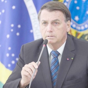 Bolsonaro faz troca em seis ministérios