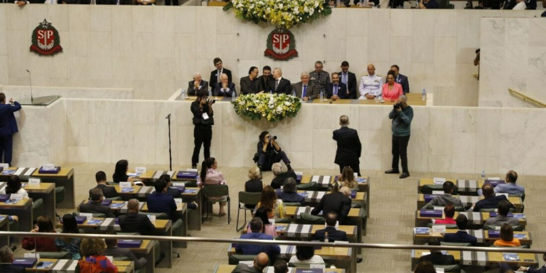 Deputados tomam posse e PL vai comandar a presidência da Alesp