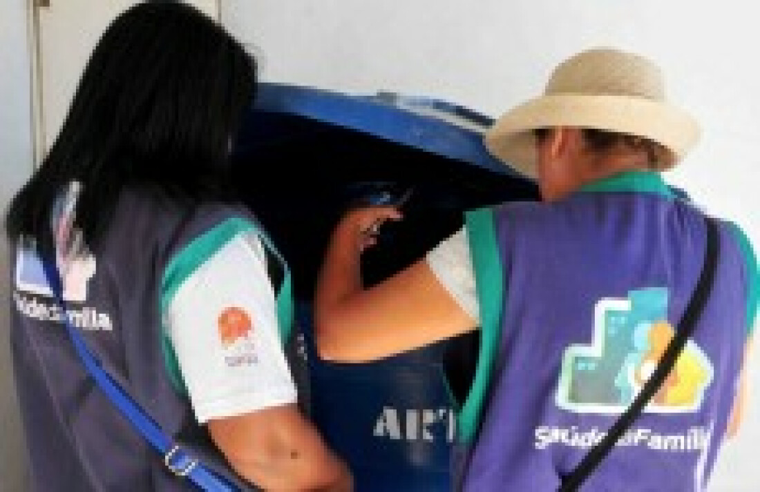 Agentes visitam 40 mil imóveis