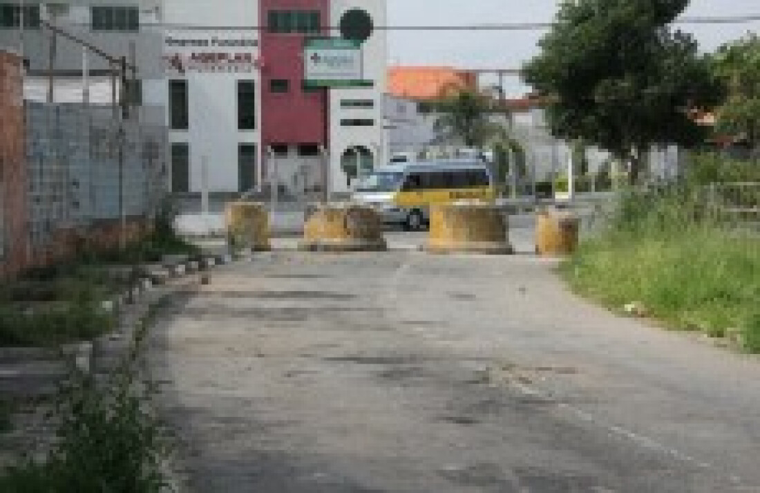 Retomada de obra continua incerta na Marginal do Una