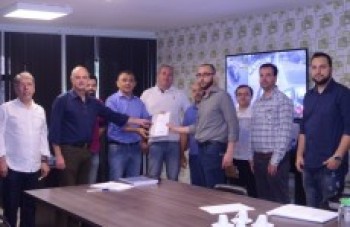 Prefeitura de Ferraz terá que demolir Centro de Convenções