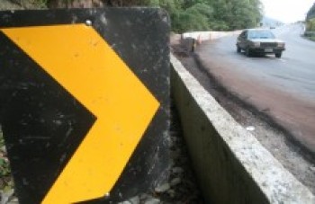 Movimento de carros na Mogi-Bertioga cai 35%