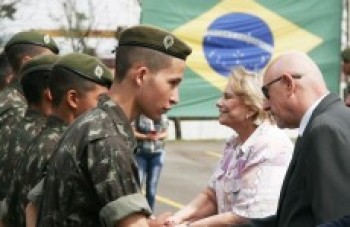TG realiza a formatura de 86 atiradores em Suzano