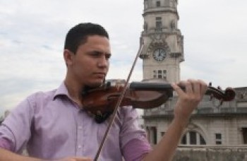 Violinista mogiano levará seu talento para festivais na Áustria e Noruega
