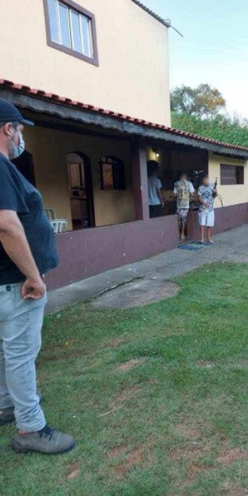 Espaço que abrigava evento clandestino é interditado