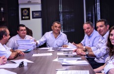 Equipes de Izidro e Zé Biruta participam de reunião oficial