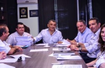 Equipes de Izidro e Zé Biruta participam de reunião oficial