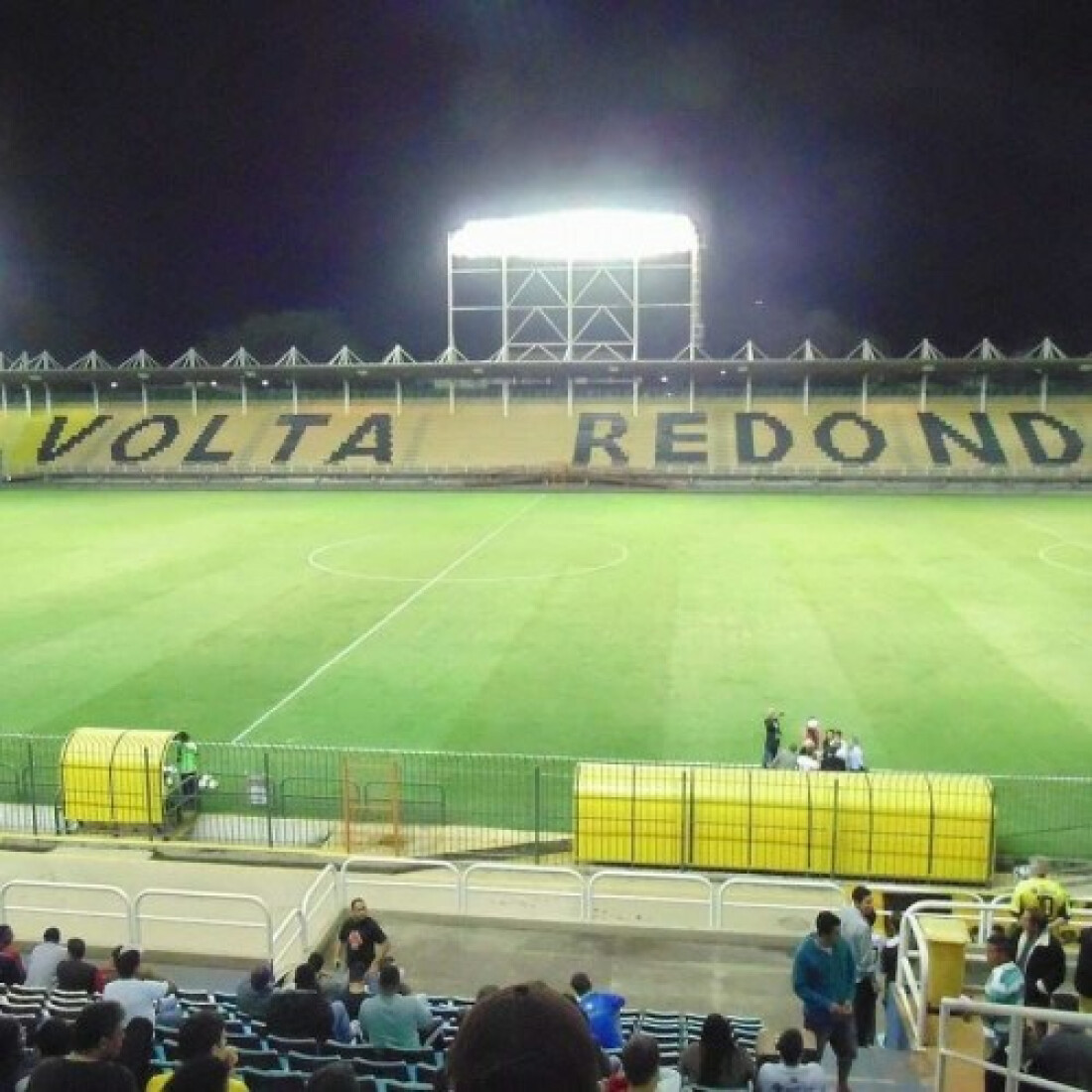 FPF manda jogos no Rio com promessa de leitos