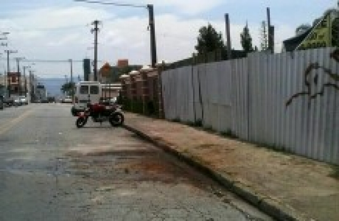 Prefeitura recolhe lixo e entulho