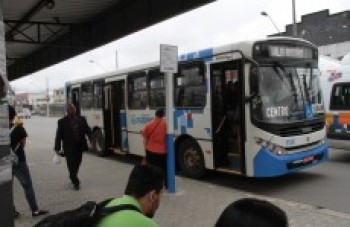 Transporte público é alvo de críticas nas cidades da região