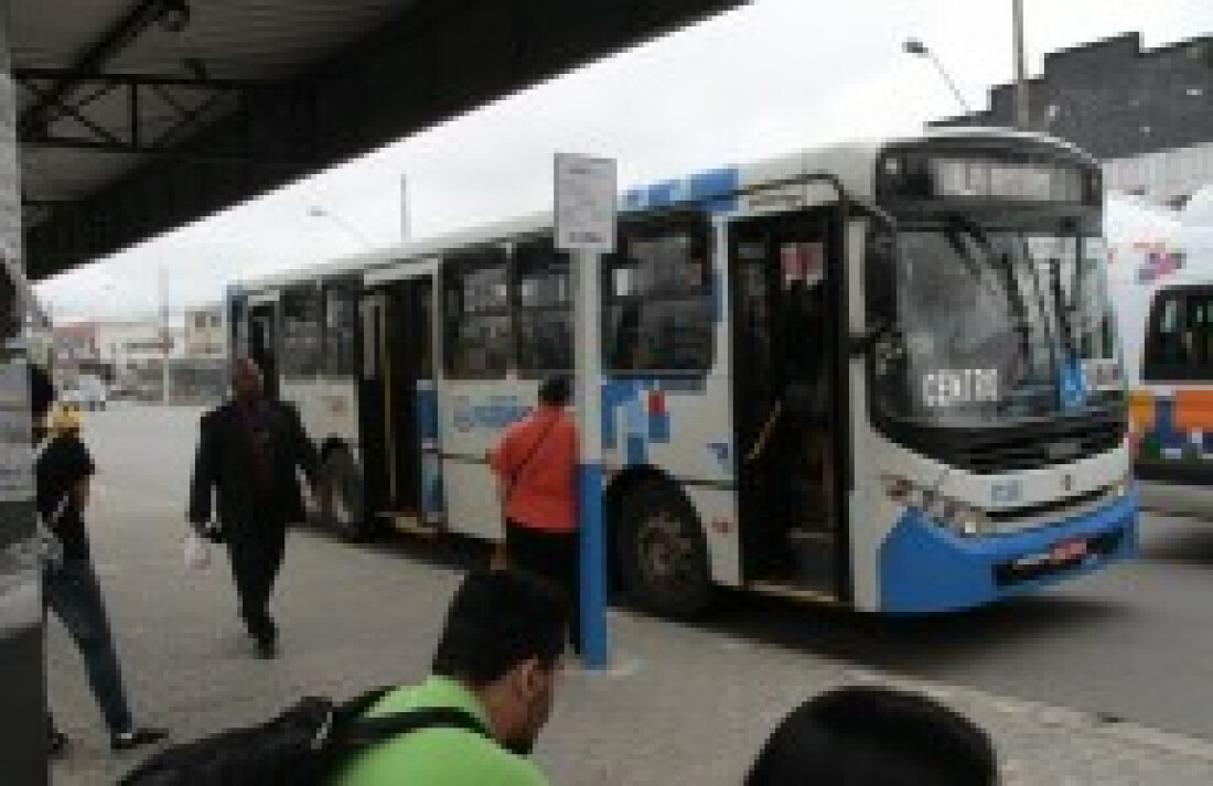 Transporte público é alvo de críticas nas cidades da região