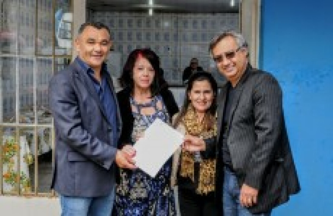 Entidade recebe termo de colaboração em Ferraz