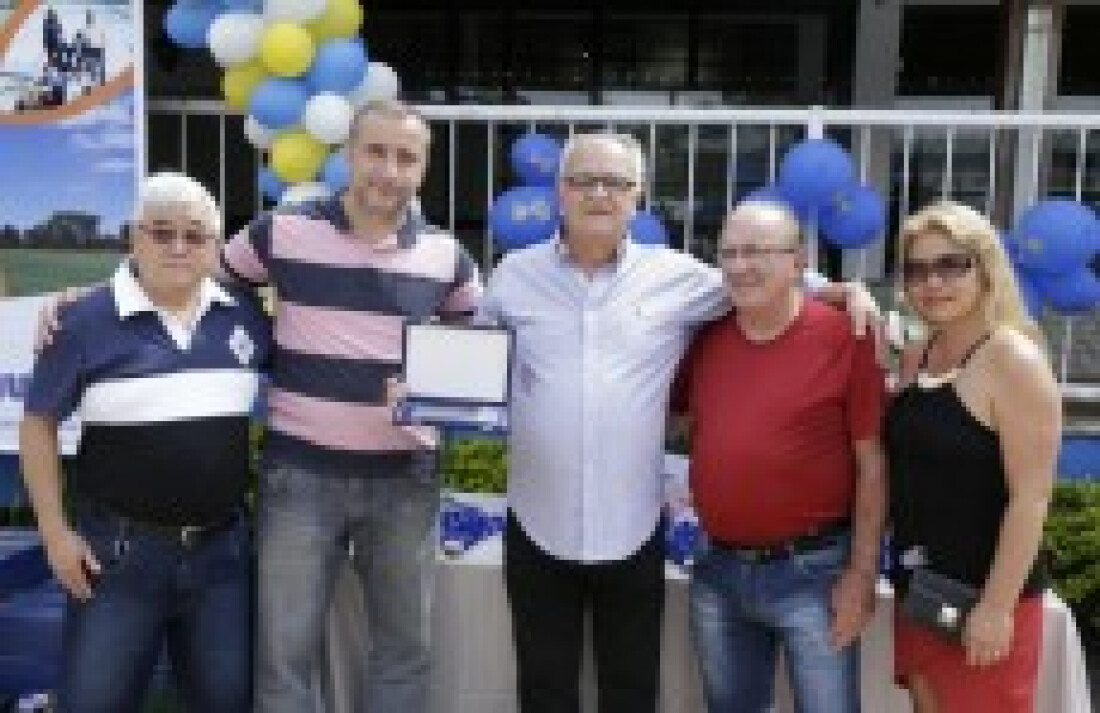 CLUbe Náutico Mogiano recebe Festival de Natação