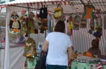 Arujá promove feira de artesanato