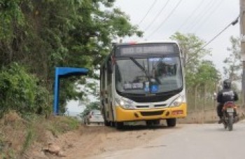 Moradores fazem críticas ao transporte público no Taboão