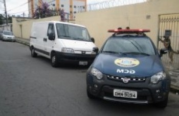 Dez toneladas de PVC são furtados