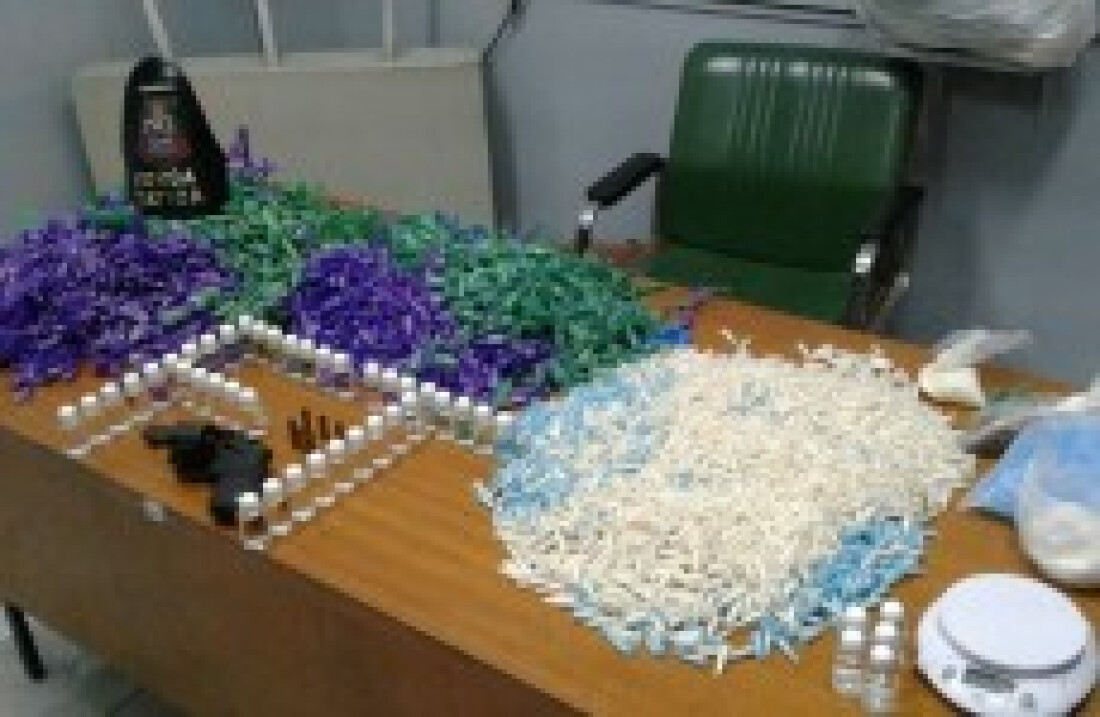 Força Tática apreende drogas em Suzano