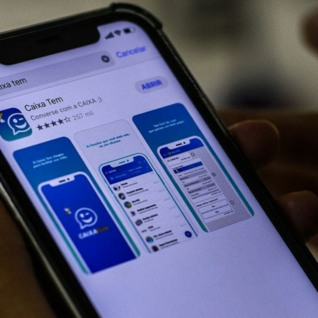 Nascidos em março podem atualizar dados no Caixa Tem