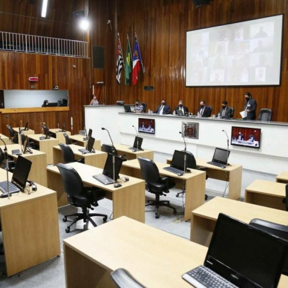 Câmara aprova protocolo de compra de vacinas para Mogi