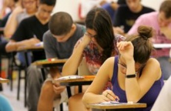 Mais 277 mil pessoas fazem provas do Enem