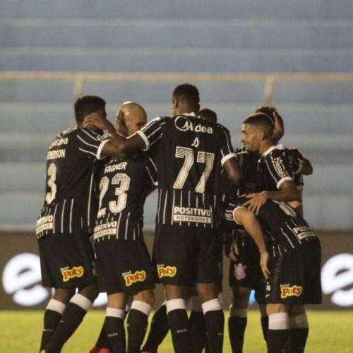 Corinthians derrota Salgueiro por 3 a 0 e avança na Copa do Brasil