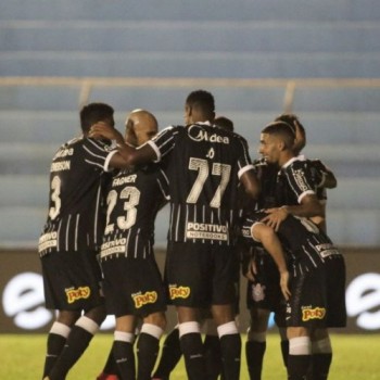 Corinthians derrota Salgueiro por 3 a 0 e avança na Copa do Brasil