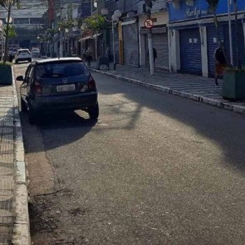 Drive-thru para o comércio passa a funcionar na rua Doutor Deodato