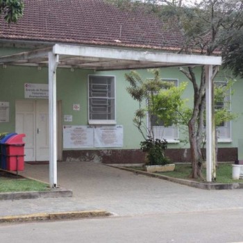 Dois hospitais estão com 100% dos leitos ocupados na região