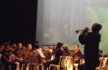 Banda Mario Portes apresenta amanhã concerto a céu aberto