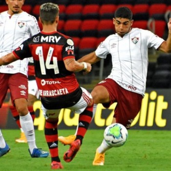Com times alternativos, Flamengo e Fluminense fazem clássico carioca