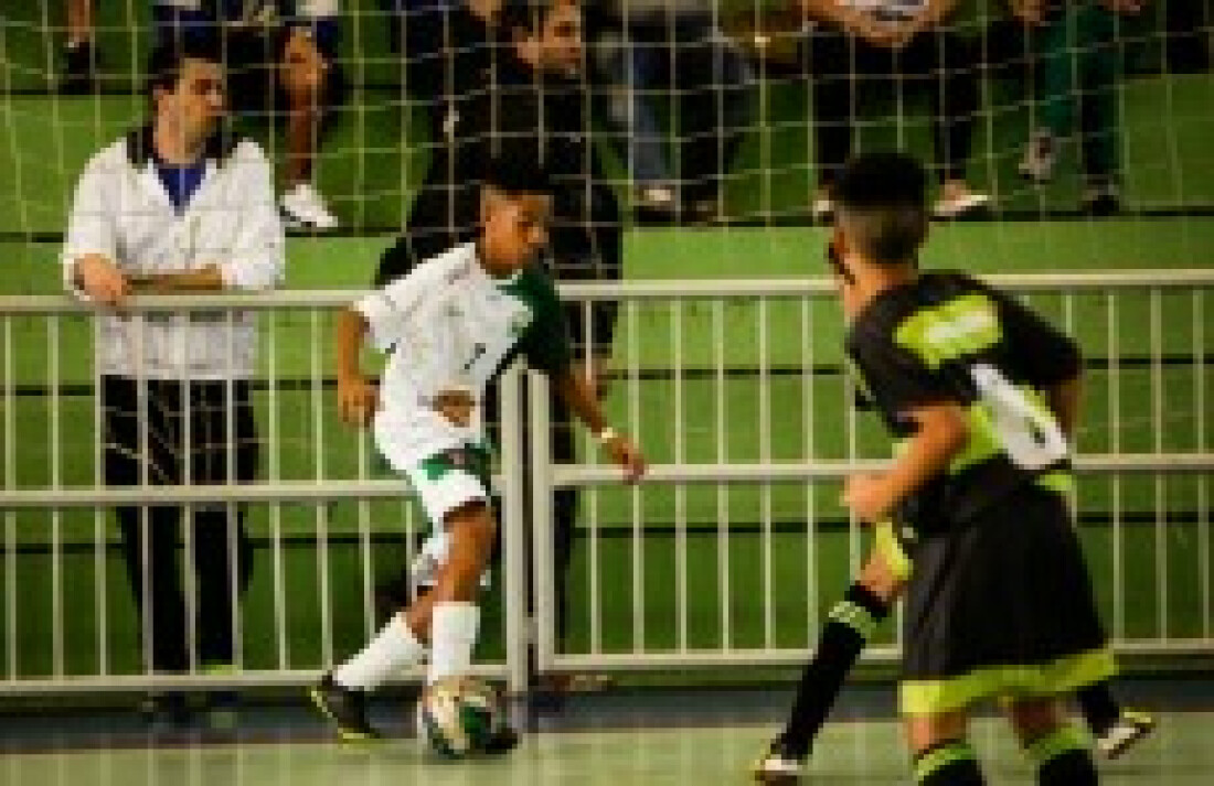 Vila disputa final do Estadual amanhã