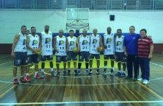 Poá vence primeiro jogo da final