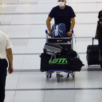 Argentina reduz frequência de voos estrangeiros no país