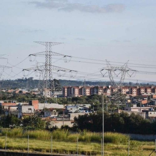 Procura-se moradia