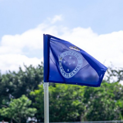 Cruzeiro empata com São Raimundo e avança na Copa do Brasil